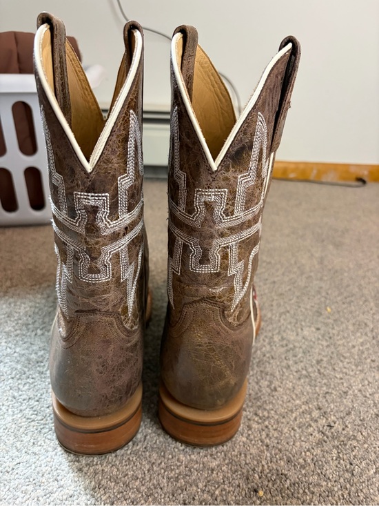 TinHaul Maneater Leather Western Cowboy Boots with White Trim